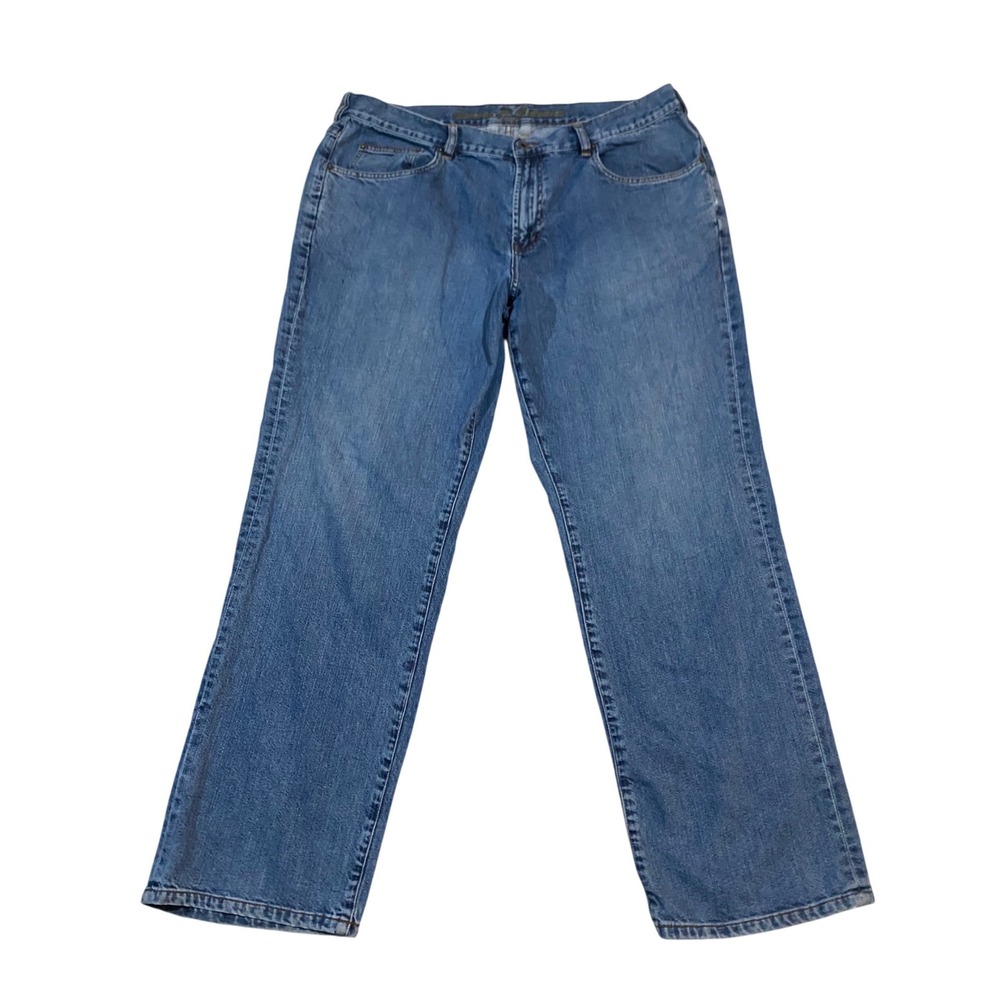 Tommy Bahama Classic Fit Blue Jeans Mens 42x32 Straight Leg 100% Cotton Denim